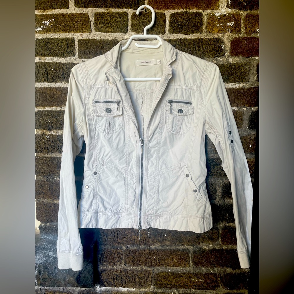 Sandwich light spring jacket size 34 (small)